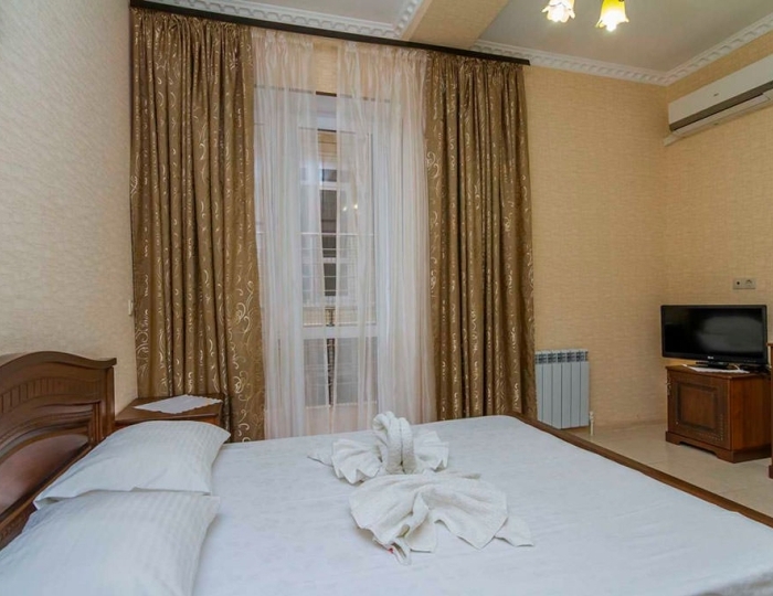 ПОЛУЛЮКС - Отель «Золотые Пески» Витязево