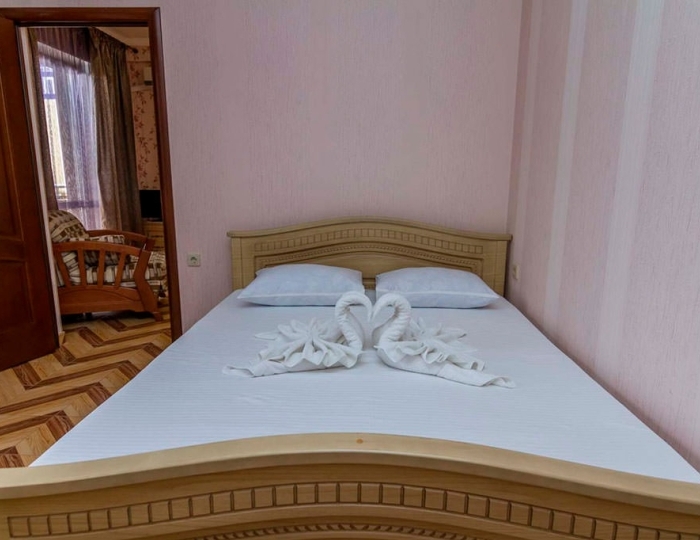 ЛЮКС - Отель «Золотые Пески» Витязево